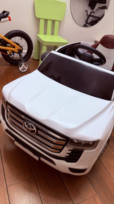 Продам электромобиль