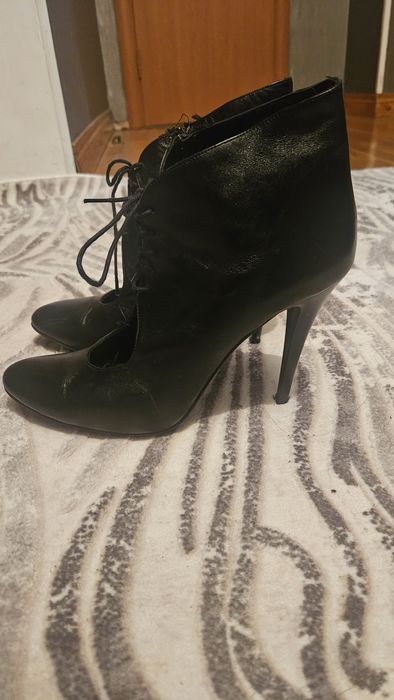 Обувь 38  размер