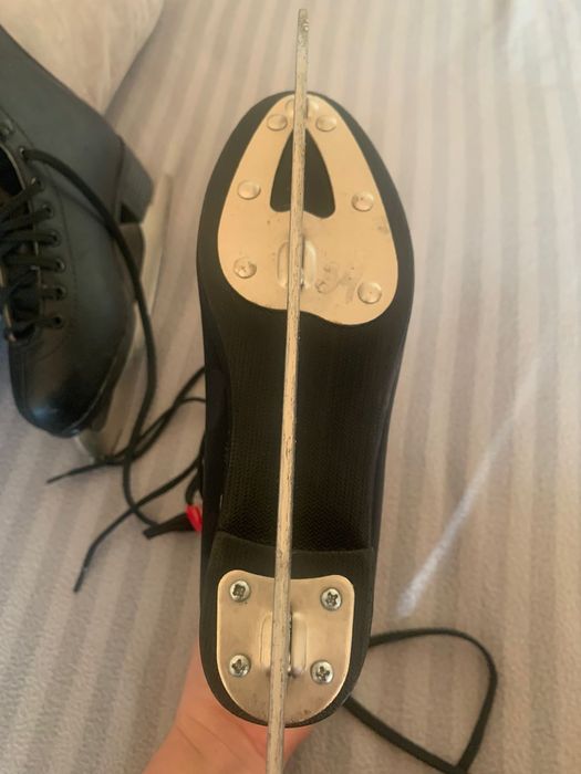 Коньки унисекс 34 размер