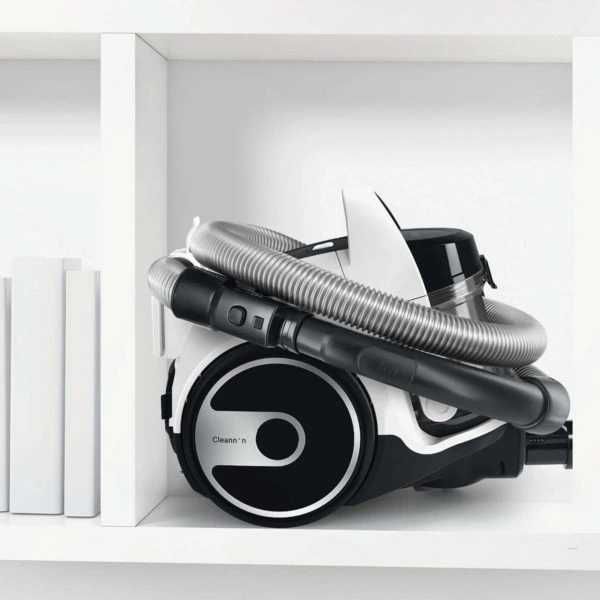 НОВА Bosch Serie 2 BGS05A225 прахосмукачка без торбичка бяла