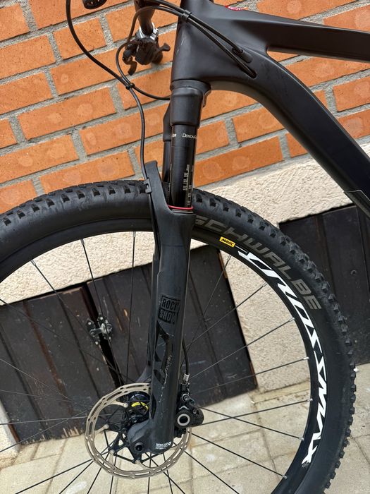 Bicicleta Carbon // Rock shox SID//11,8 kg