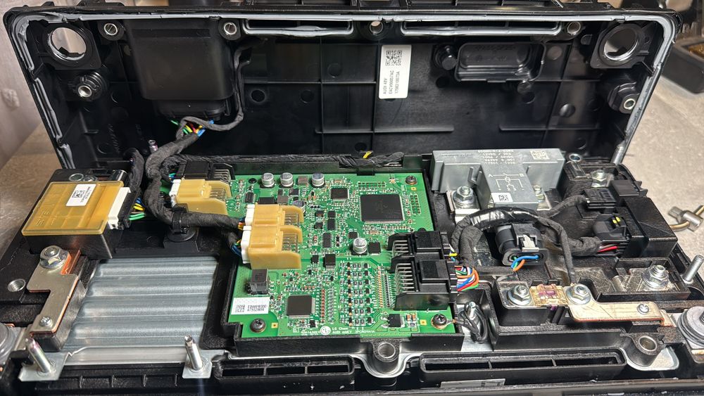Remediere Problema Baterie Lithium-Ion Porsche & Lamborghini & Audi & Land Rover