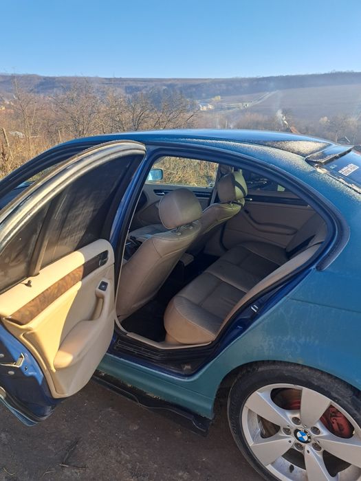 Dezmembrez bmw e46 320d automat facelift