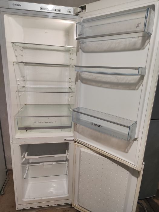 Холодильник рабочий