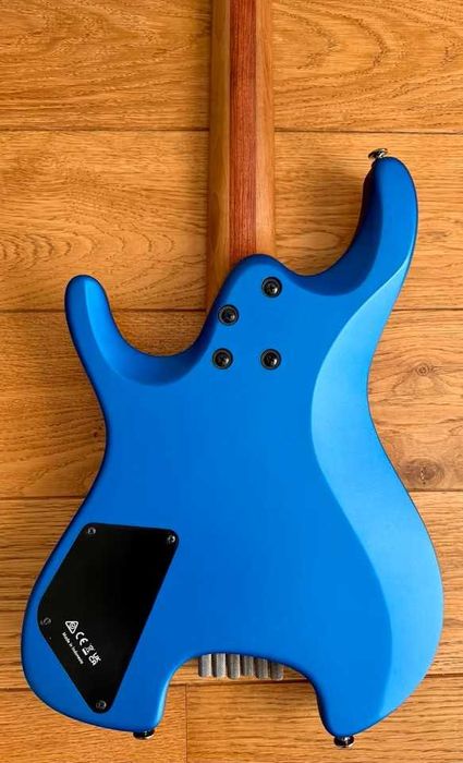 Продавам изгодно електрическа китара Ibanez Q 52