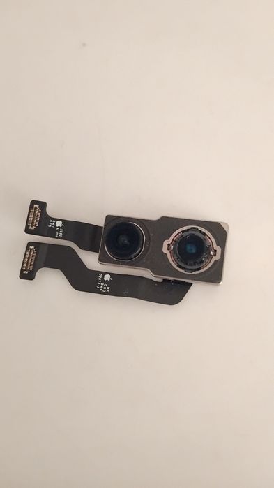 Продам камеру на айфон 11