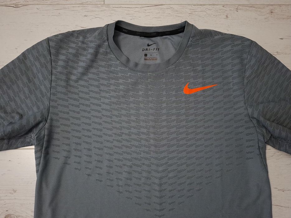 Nike-Страхотна Ориг.тениска Нова!
