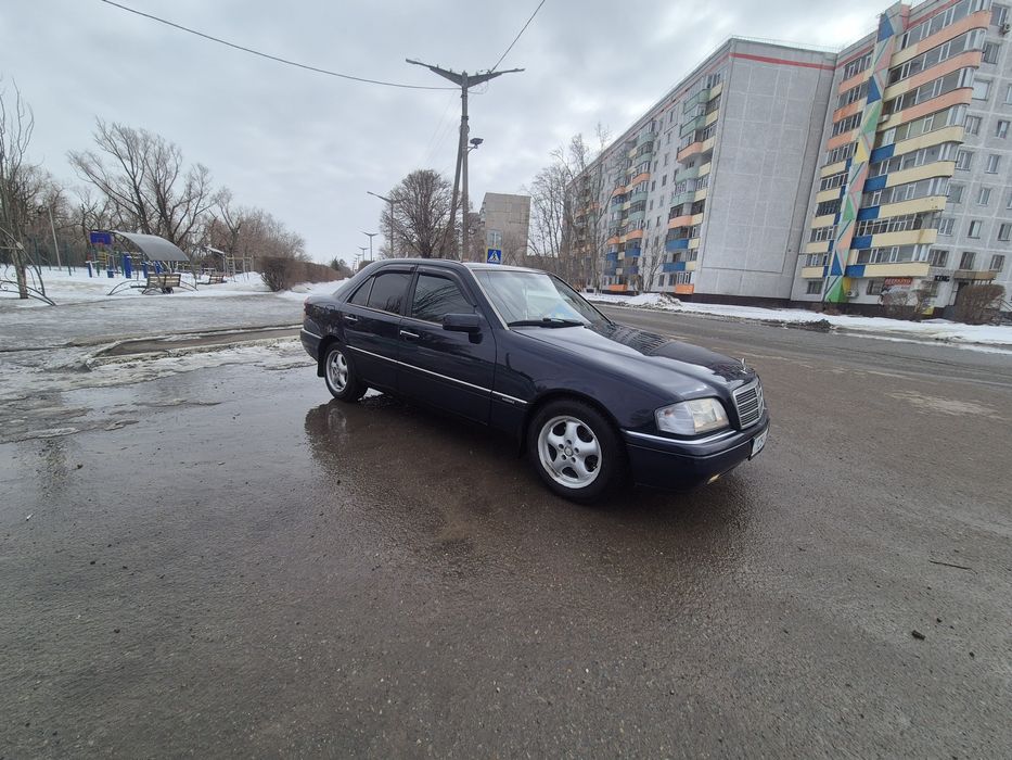 ХОРОШО Мерседес,с 180 Двигателя m111111