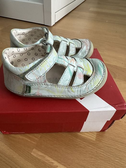 Sandale Kickers din piele, inchidere velcro, 25 EU, interior 15.7 cm