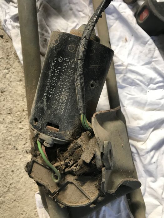 Части за Голф 3GT1.6 101кс