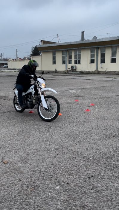 Mataskil haydashni oʻrgatamiz moto maktab