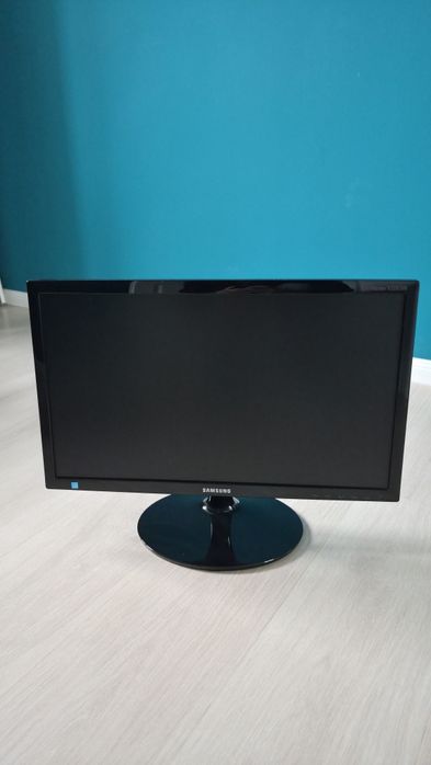 Monitor Samsung  21.5" wide full hdmi