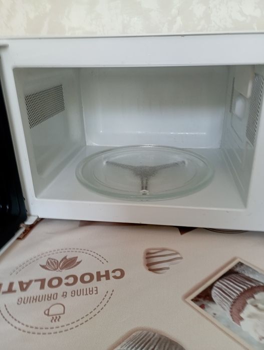 Микровалновка состояние отличное