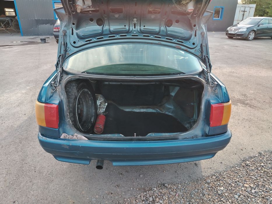 Продам Ауди 80 на активном ходу