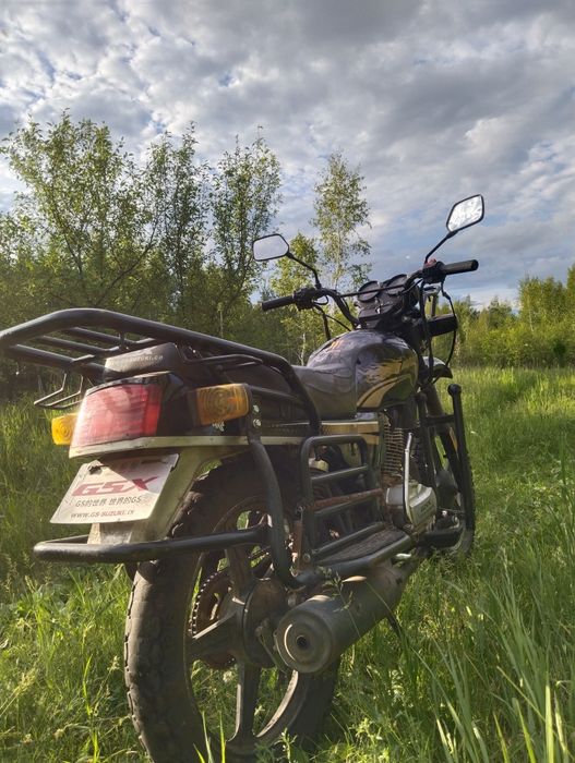 Продам мотоцикл Suzuki gsx