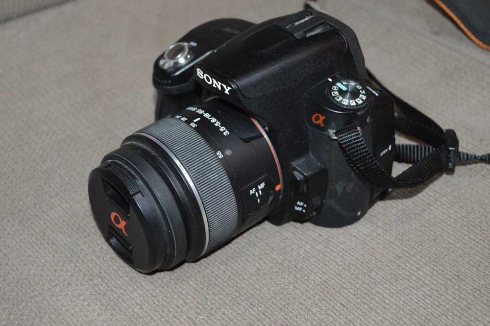 Foto DSLR SONY Alpha A290 + obiectiv 18-55mm SAM