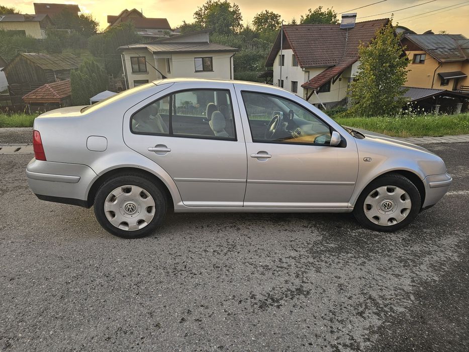 VOLKSWAGEN Bora 2004 — imagine 4