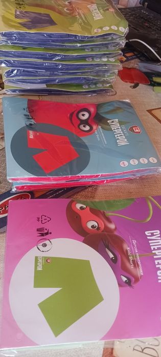 Детски тениски и къси панталонки 122-128 и 134-140