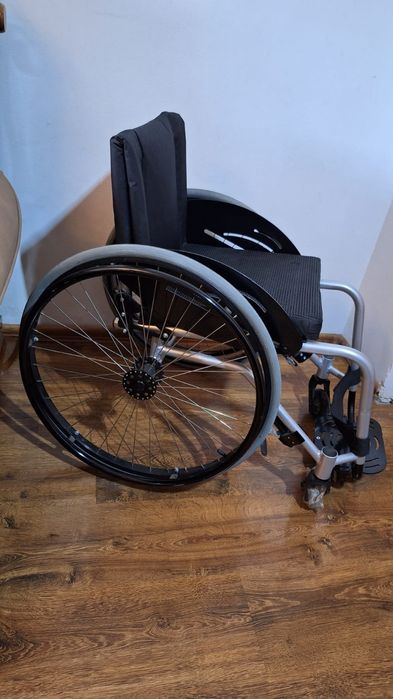 Carucior ,scaun rulant activ