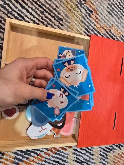 Vând puzzle magnetic nou fără eticheta