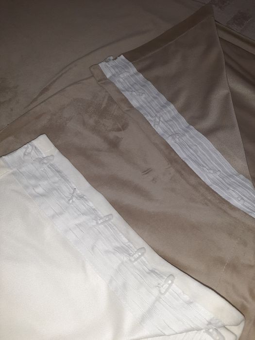 Продам шторы бежевого оттенка