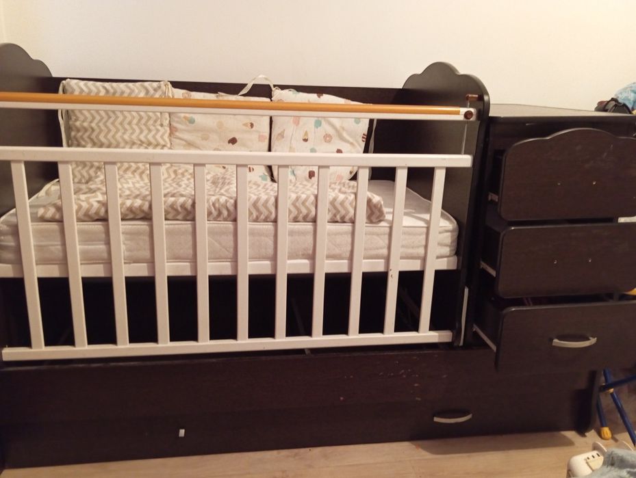 Манеж сатыдады тусирип берем