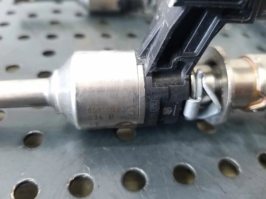 Injector 1.2 tsi skoda fabia 2 03f906036b