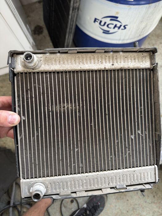 Водни радиатори за Bmw m5 f90 m8