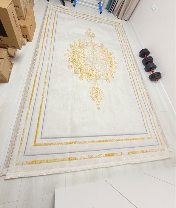 Продам новый палас 2х3м