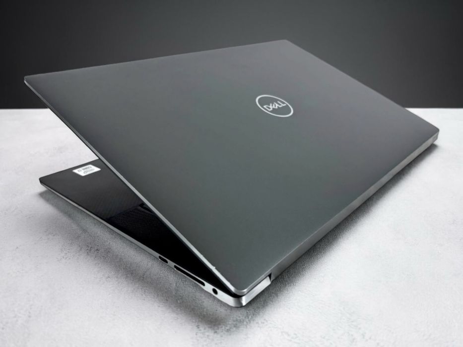 Лаптоп DELL Precision 5550 15.6" WUXGA i7-10750H 16RAM 512SSD Quadro T1000 Гаранция!
