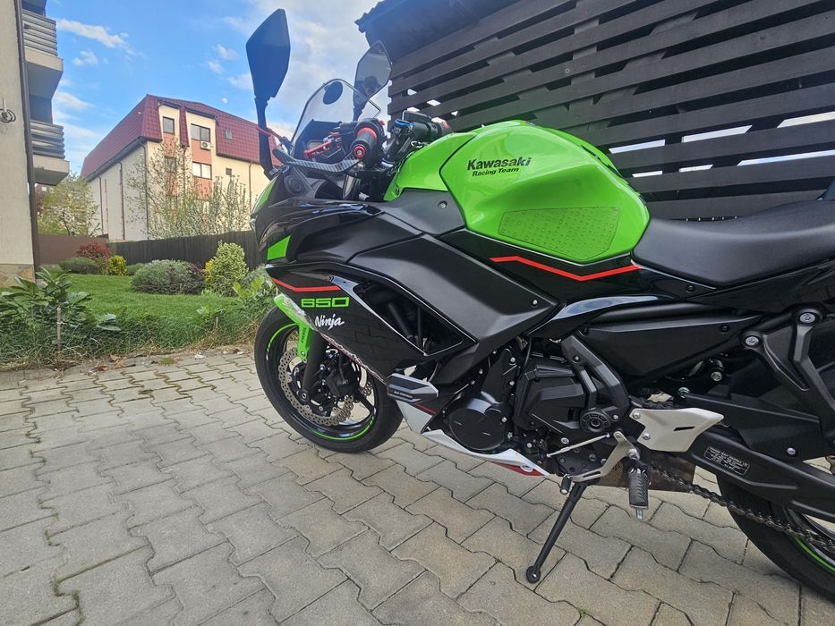 Vând Kawasaki Ninja 650 – 2021 – stare impecabilă, fără accident