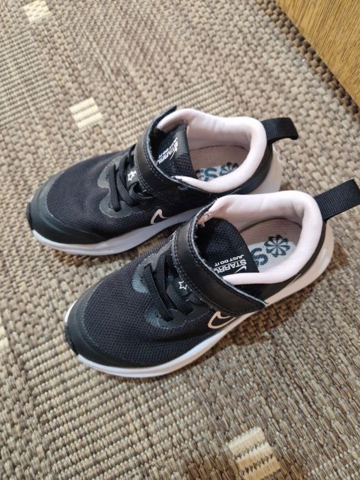 Маратонки Nike 27,5