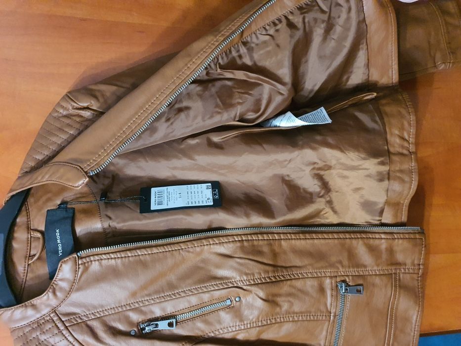 Geaca Jacheta imitatie piele noua, cu eticheta