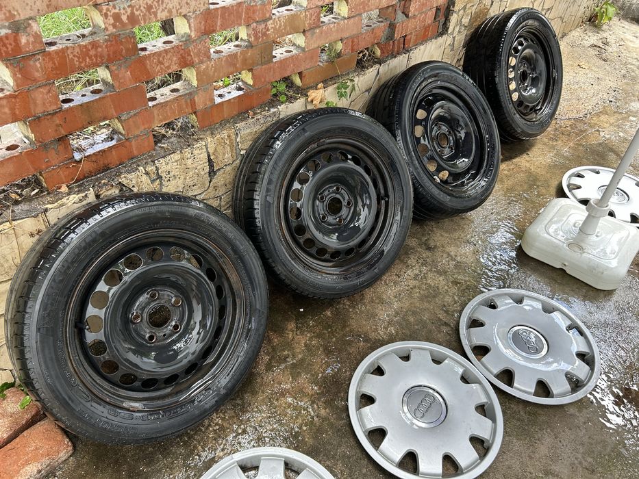 Метални джанти с гуми