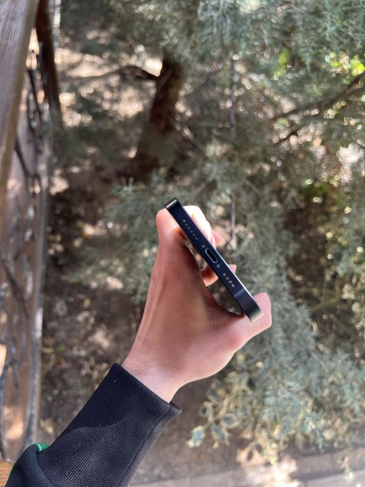 iPhone 14 plus impecabil