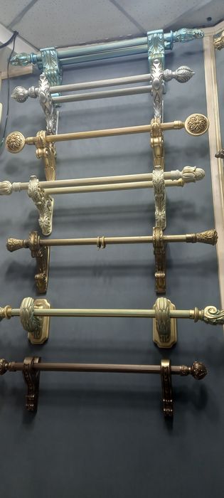 Карнизы (установка доставка)