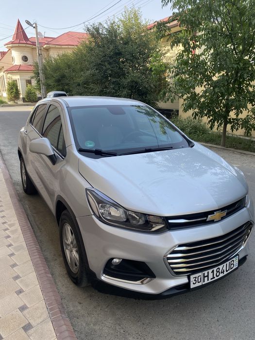 Tracker 1 sotiladi