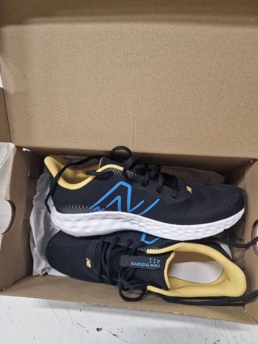 New Balance
411's V3 Bărbați Pantofi sport Alergare Negre