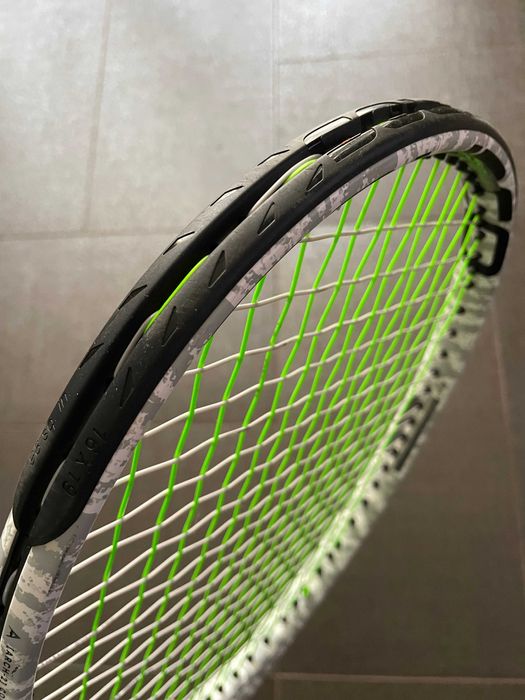 Solinco Whiteout V2 305 XTD (грип 4)