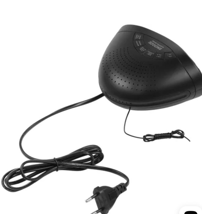 Часы, радио, будильник.