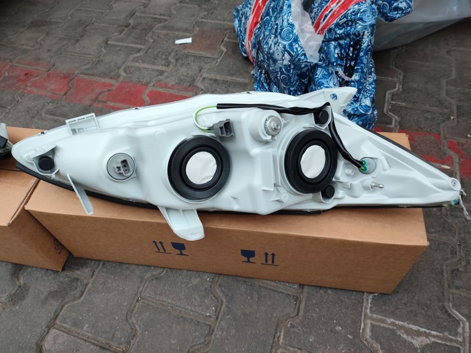 Камри 35 фара Америка