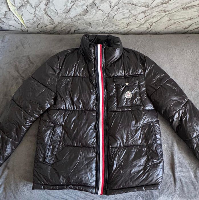 куртка от Moncler