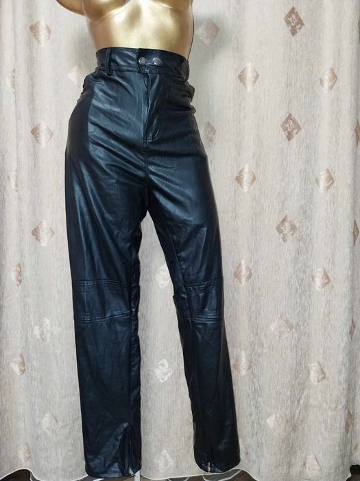 2XL Черни мъжки панталони от еко кожа