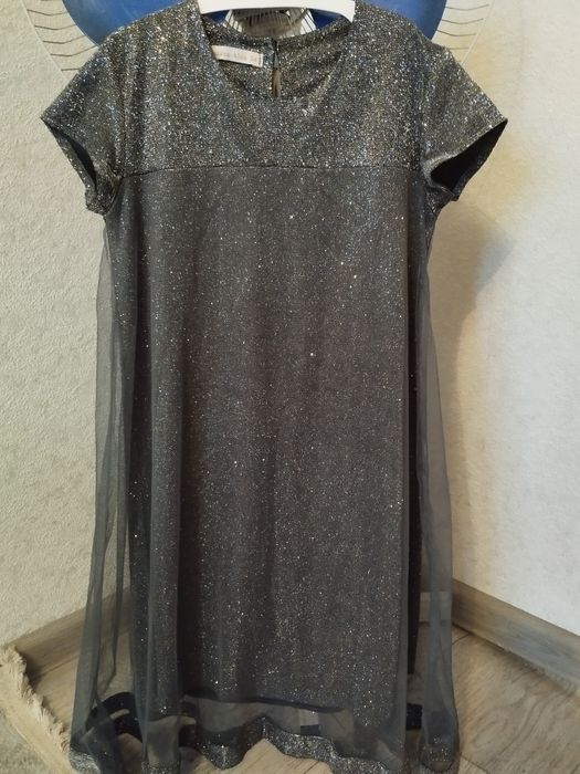 Элегантное платье для девочек