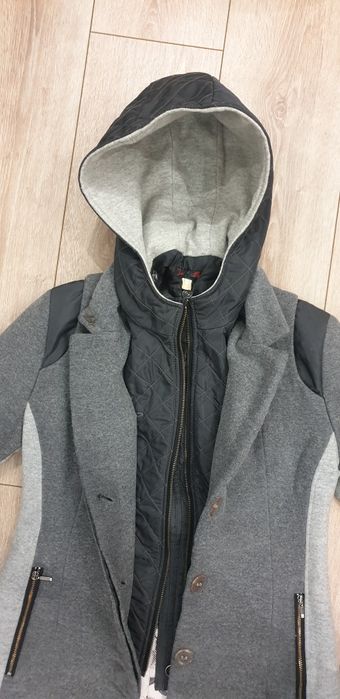 Pardesiu cu gluga Rocu