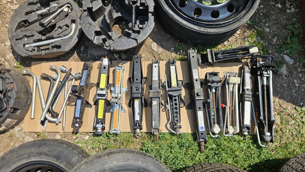 Roata de rezerva slim cric audi a4 b8 b9  Q5 toyota  volvo passat