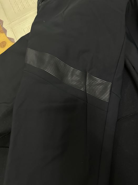 Спортивка фирмы Пума