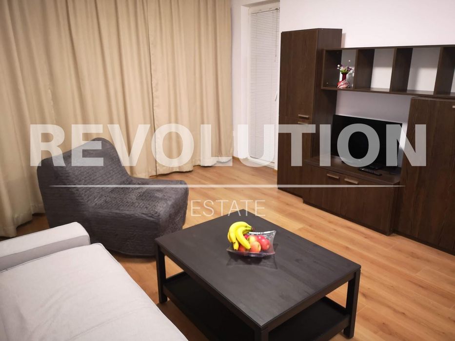 Дава се под наем Двустаен апартамент в Варна, Левски - 79 кв.м за 600 € - Снимка #1