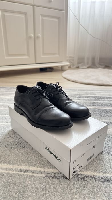 Pantofi din piele pentru copii