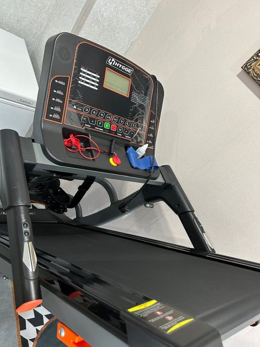 Беговая дорожка.